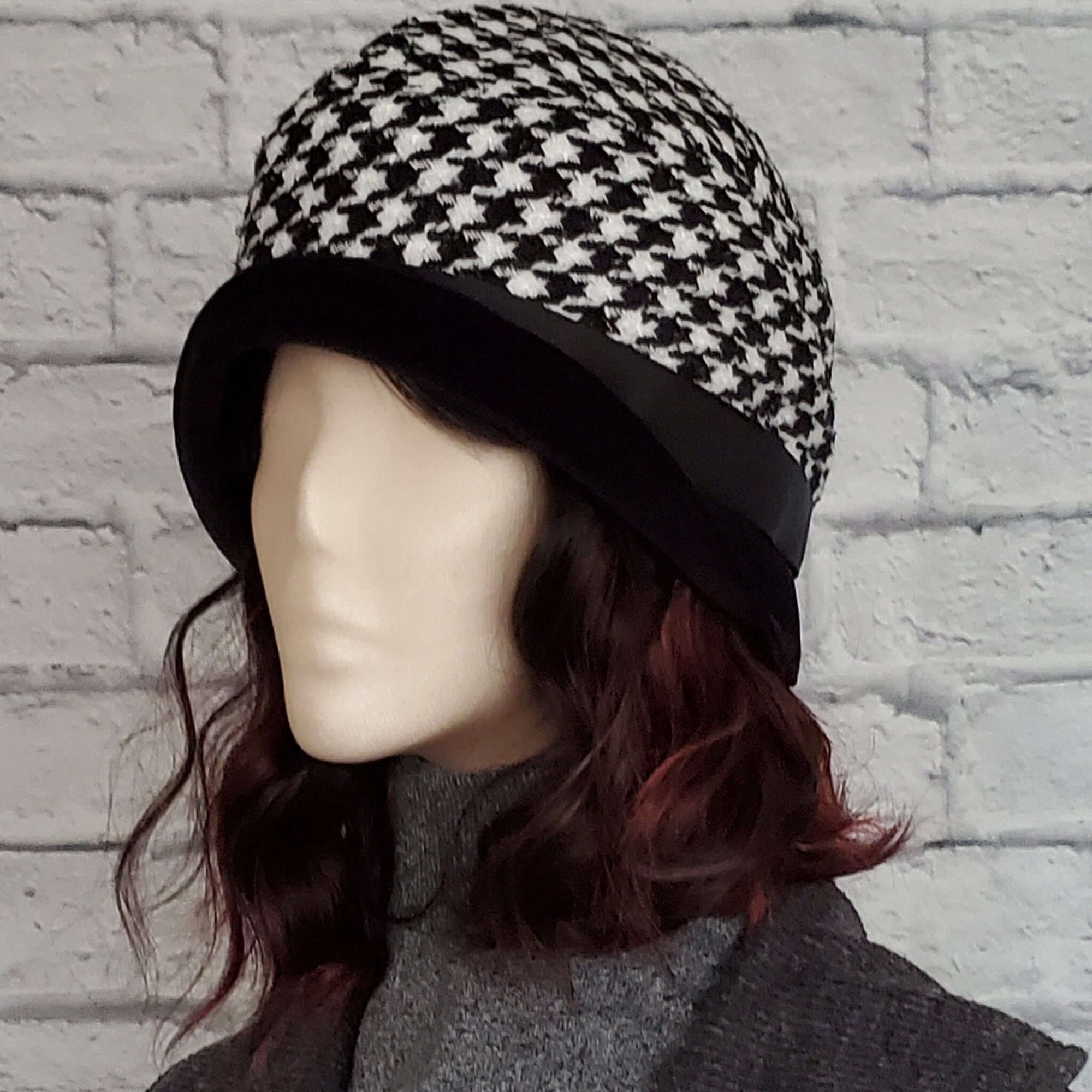 1920's style Houndstooth Cloche Hat with Velvet Brim and Grosgrain Ribbon Band