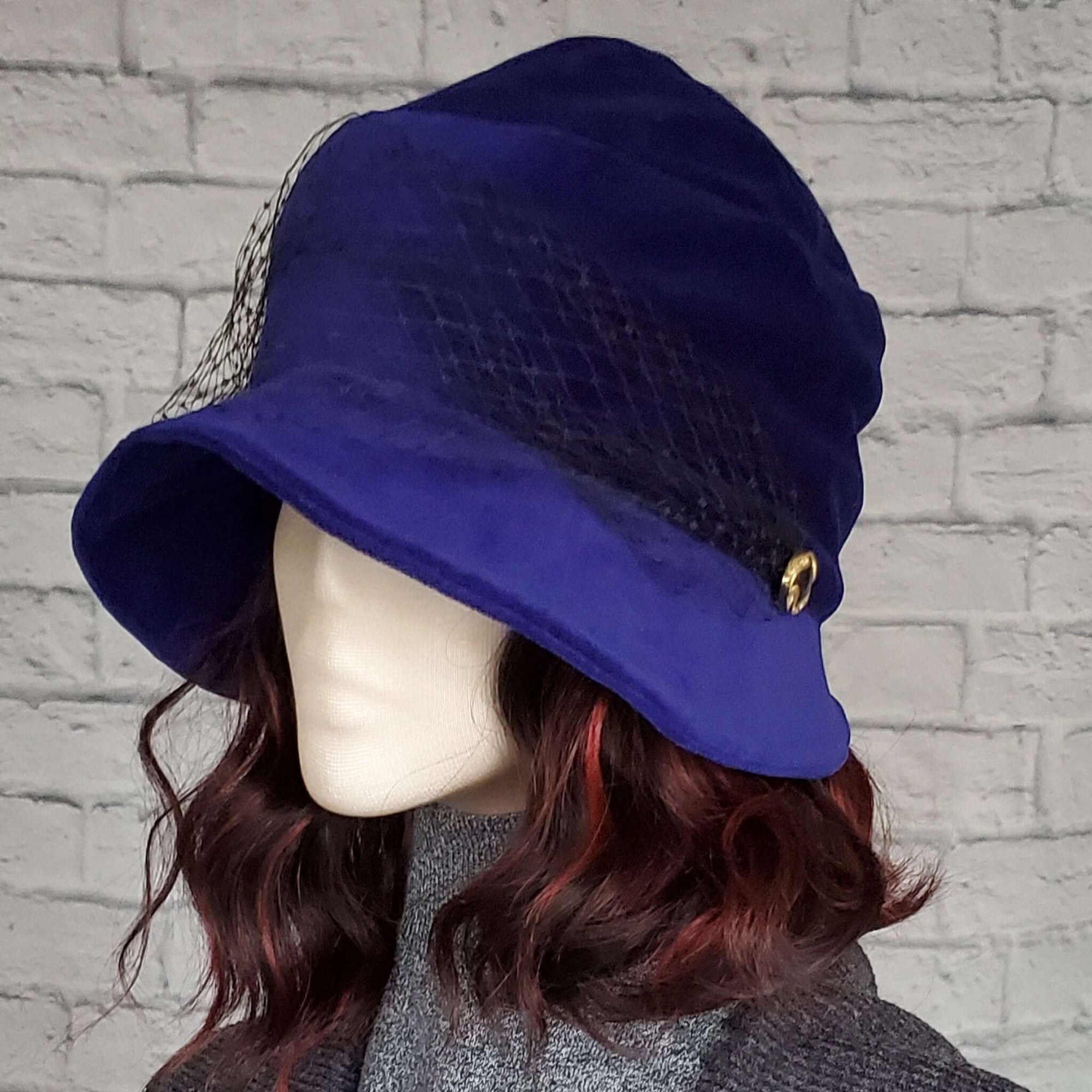 Vintage 1920's Style Cloche Hat 