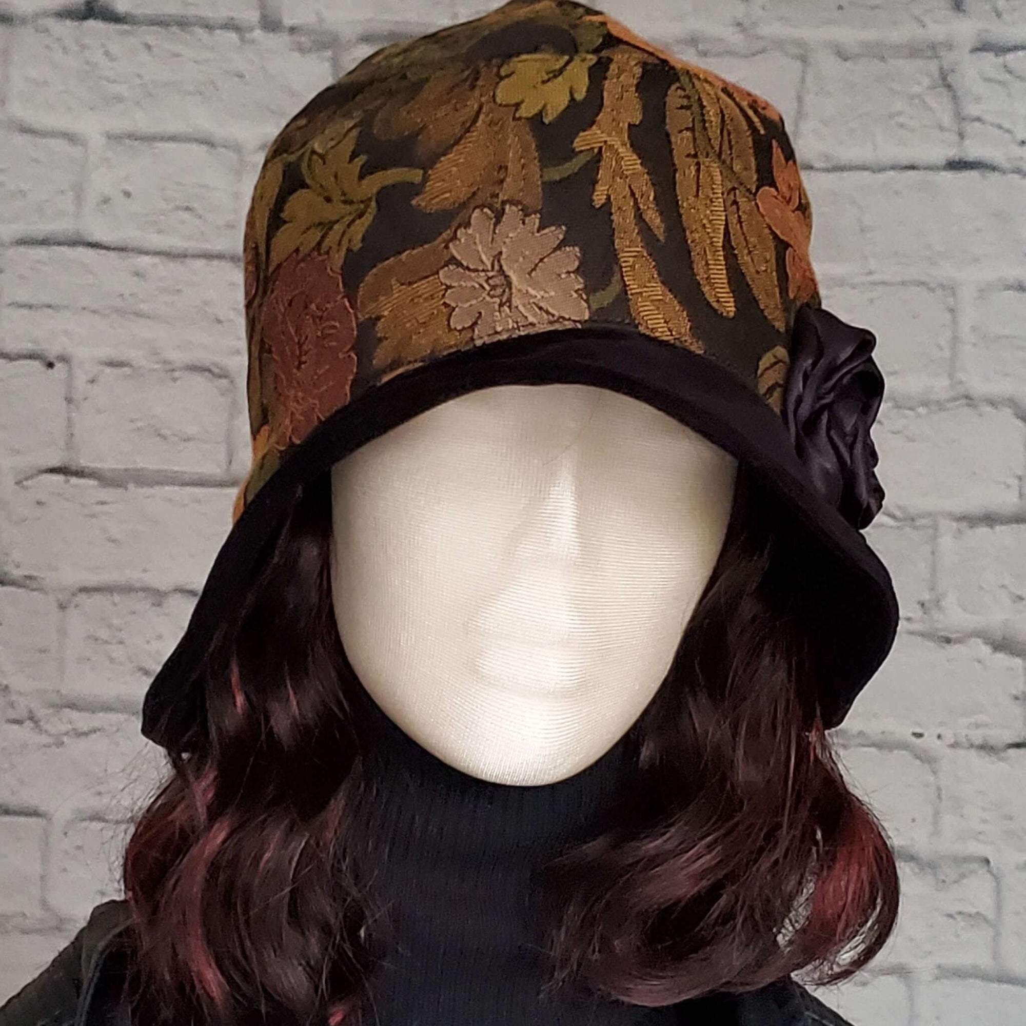 Fall Cloche Hat in Autumn Colours