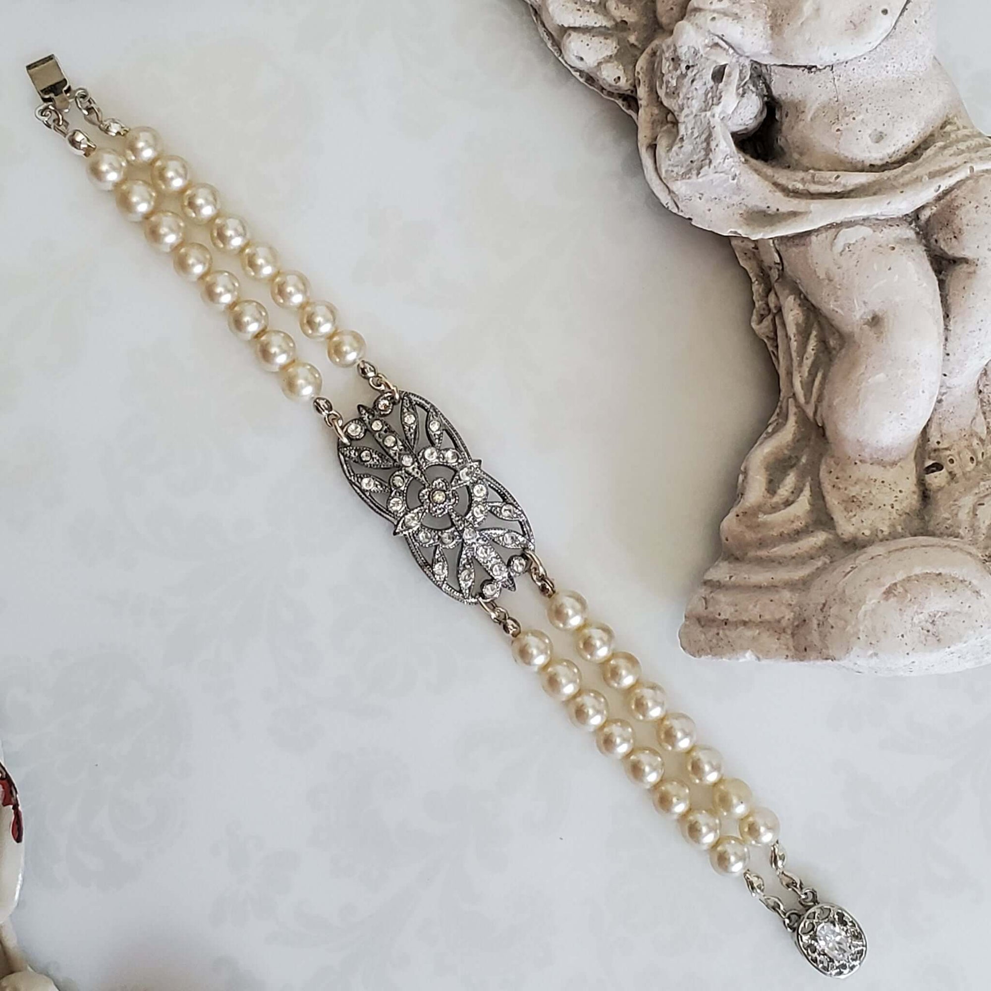 Vintage Art Deco Pearl Bracelet