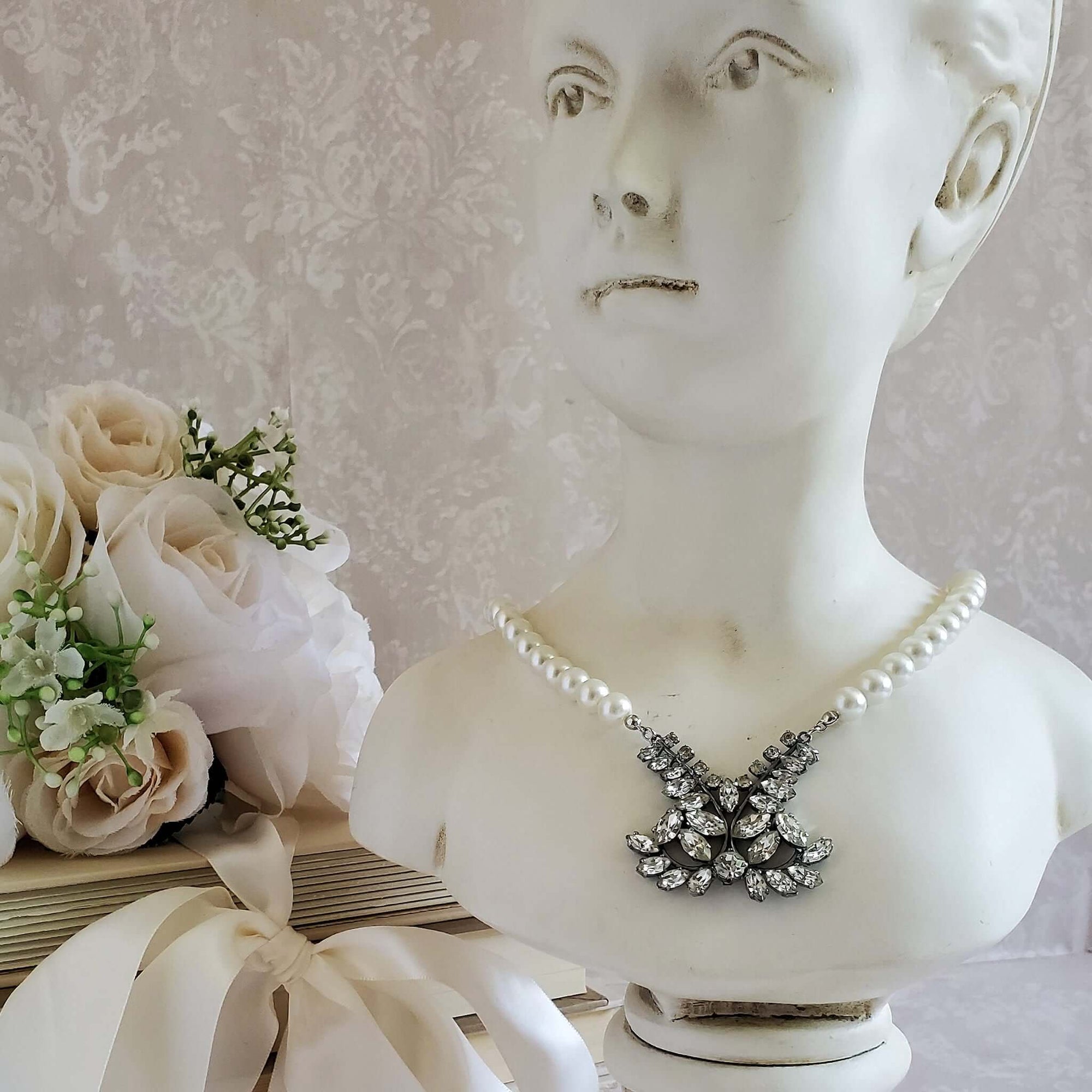 Retro Wedding Pearl Necklace