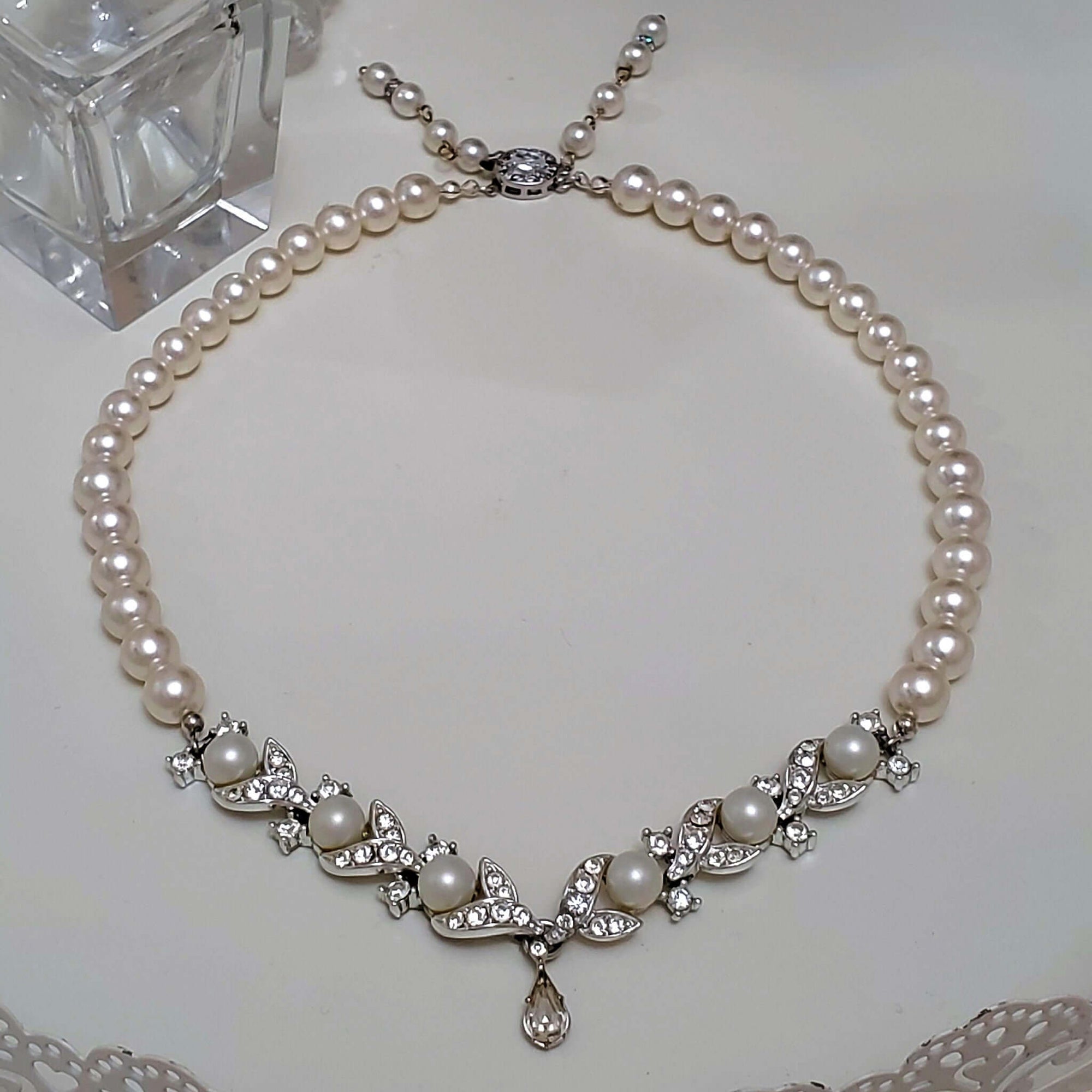 Vintage Bridal Pearl Necklace with Crystal Pendant