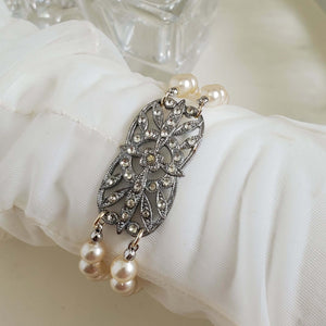 Vintage Pearl Bridal Bracelet with Vintage Art Deco Pendant