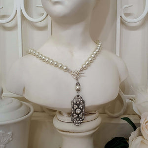 Pearl Necklace with Front Facing Toggle Clasp