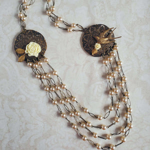 Vintage Gold Filigree Pendant Necklace